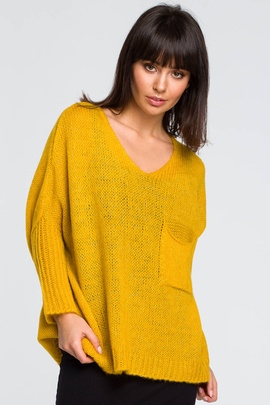 Luźny sweter z kieszenią - miodowy